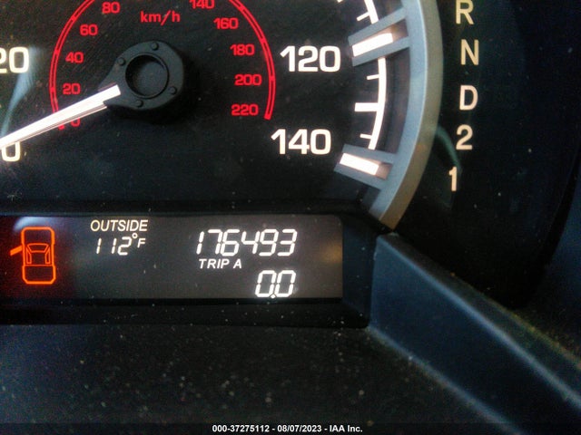 2011 HONDA RIDGELINE RTL VIN: 5FPYK1F56BB007102