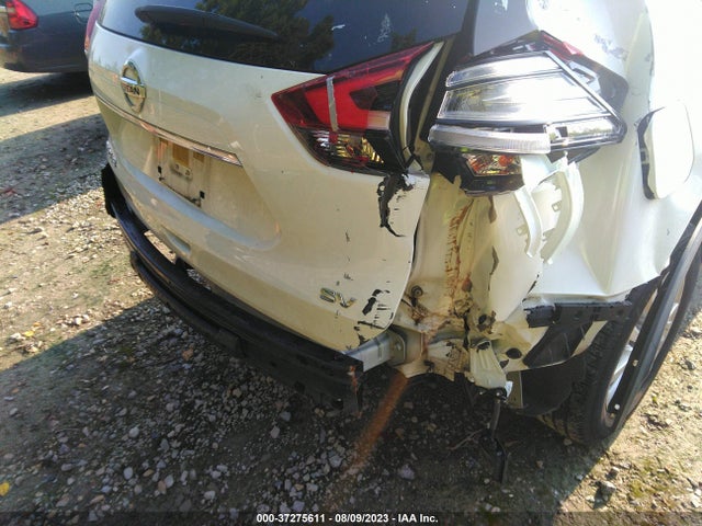 2017 NISSAN ROGUE SV VIN: JN8AT2MT3HW153433