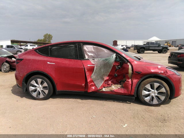 Tesla Model Y Long Range 2023 7SAYGDEE6PA090518 Image 11