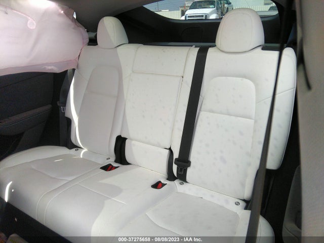 Tesla Model Y Long Range 2023 7SAYGDEE6PA090518 Image 8