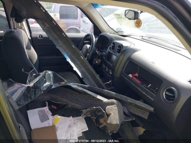1C4NJPFA7ED547939 Jeep Patriot Latitude