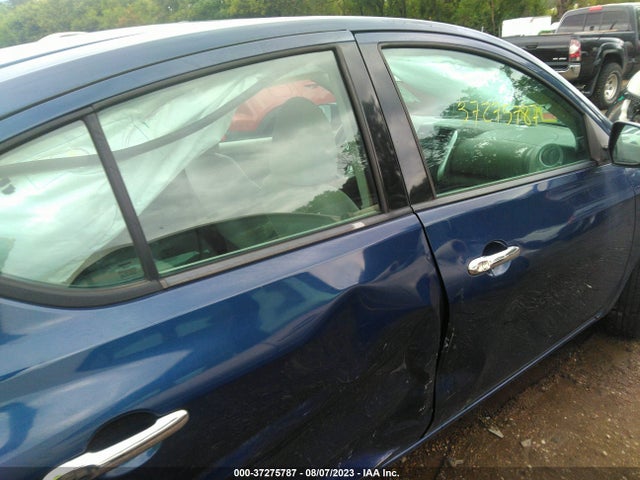 Nissan VERSA SV 2014 3N1CN7AP1EL805232 Image 13