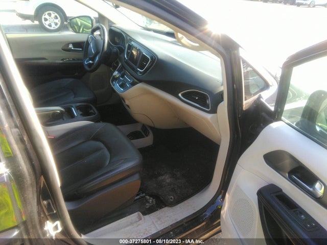 2C4RC1BG7LR277026 Chrysler Pacifica Touring L