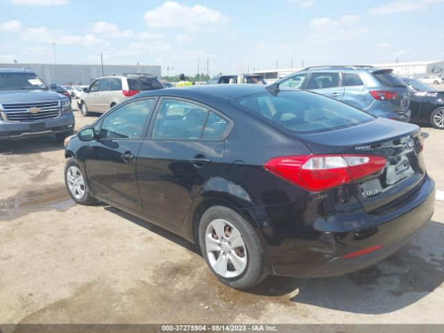 KNAFK4A69F5437132 KIA FORTE LX