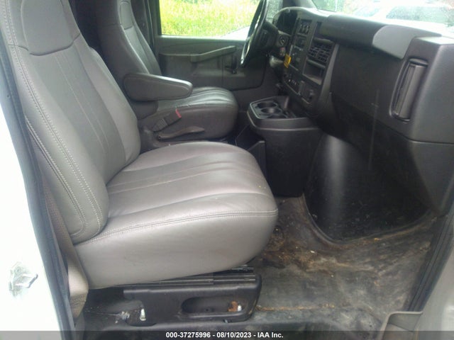 Chevrolet EXPRESS CARGO VAN 2019 1GCWGBFG6K1278937 Image 5
