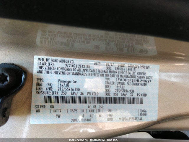 2017 FORD FOCUS SE VIN: 1FADP3F24HL219227