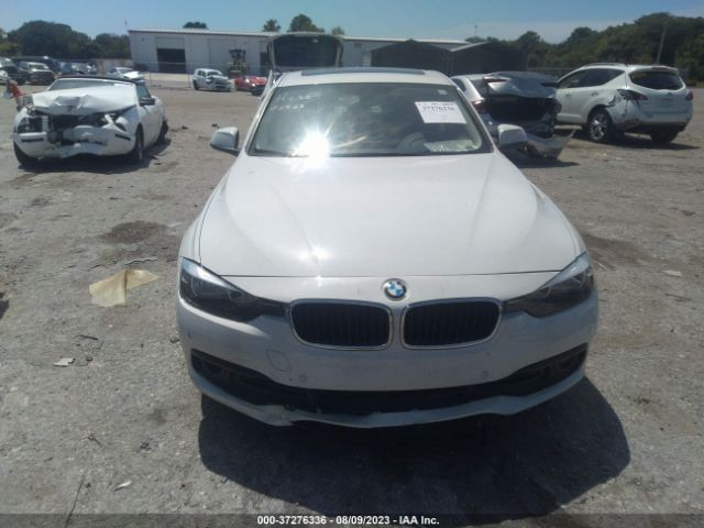 WBA8A9C52GK619089 BMW 3 Series 320i