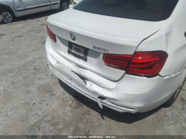 WBA8A9C52GK619089 BMW 3 Series 320i