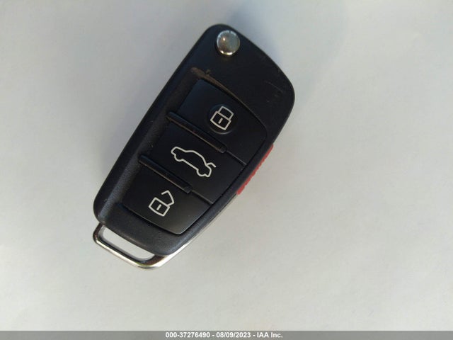 WA1JCCFS1HR004033 Audi Q3 Premium Plus
