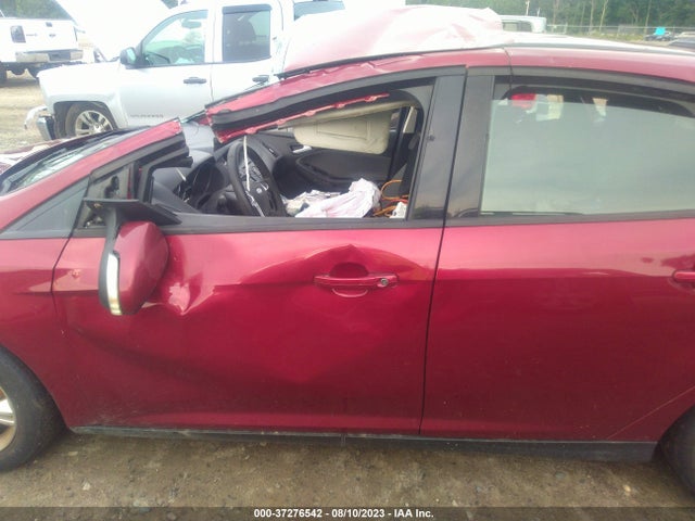 2013 FORD FOCUS SE VIN: 1FADP3K2XDL110884