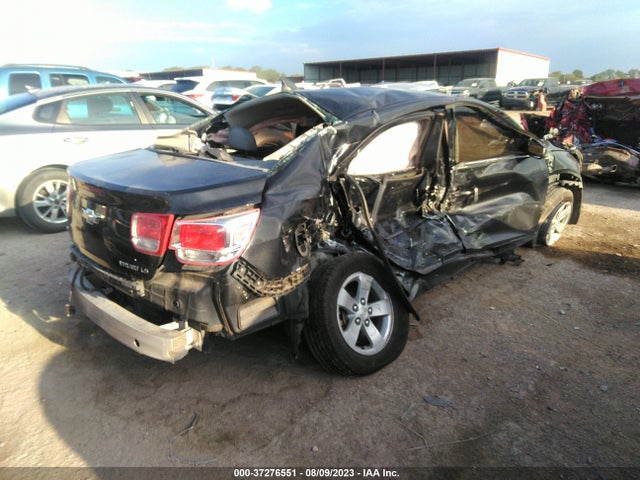 Chevrolet MALIBU LS 2015 1G11B5SL1FF107155 Image 4