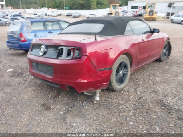 1ZVBP8EM4E5252775 Ford Mustang V6