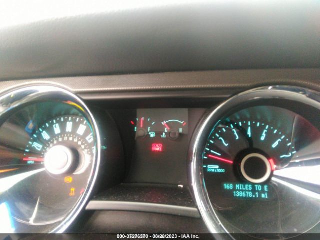 1ZVBP8EM4E5252775 Ford Mustang V6