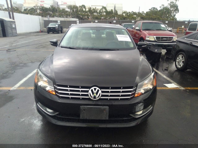 1VWCS7A37FC117460 Volkswagen Passat 1.8t Sel Premium