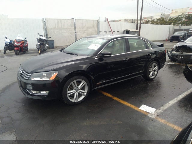 1VWCS7A37FC117460 Volkswagen Passat 1.8t Sel Premium