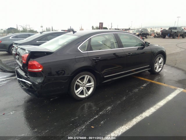 1VWCS7A37FC117460 Volkswagen Passat 1.8t Sel Premium
