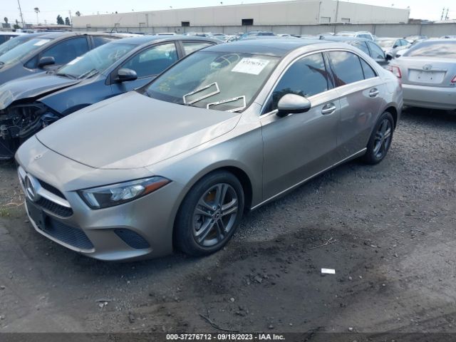 W1K3G4EB1LJ235814 Mercedes-Benz A-class A 220