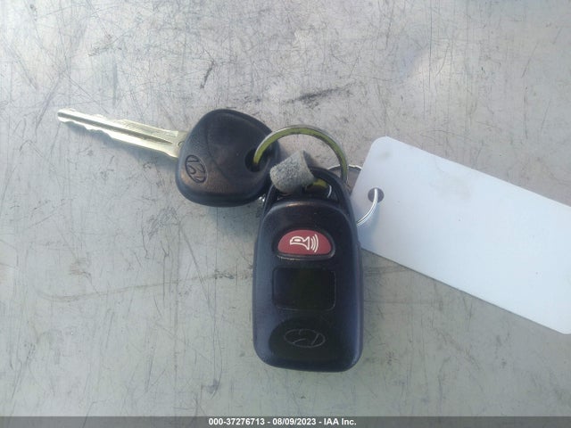 2012 HYUNDAI ELANTRA GLS PZEV VIN: KMHDH4AE6CU443192