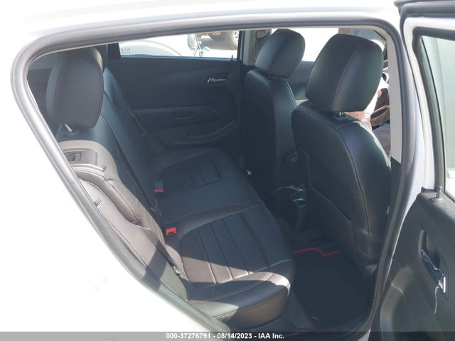 Chevrolet Sonic Premier 2019 1G1JF6SB5K4108719 Image 14