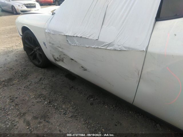 2C3CDZAG9HH573847 Dodge Challenger Sxt Plus