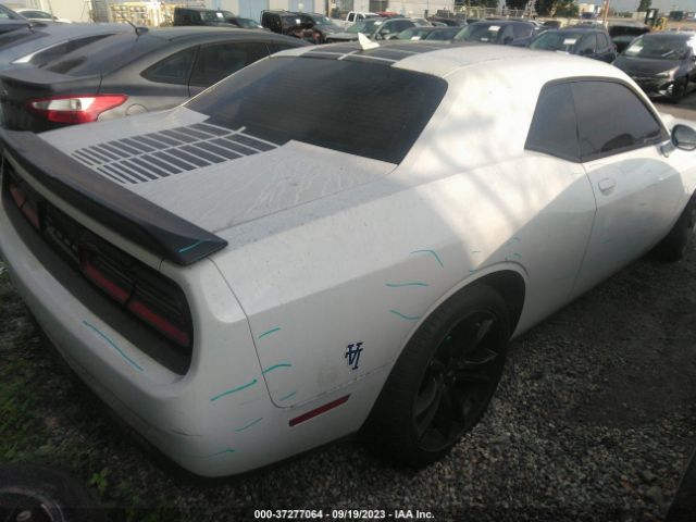 2C3CDZAG9HH573847 Dodge Challenger Sxt Plus