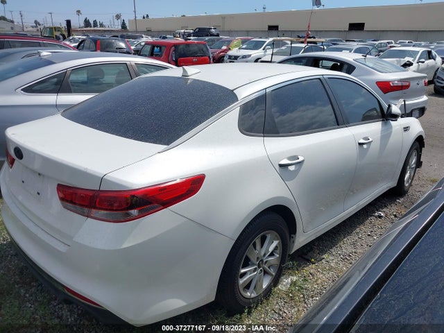 KIA Optima Lx 2016 KNAGT4L31G5071057 Image 5