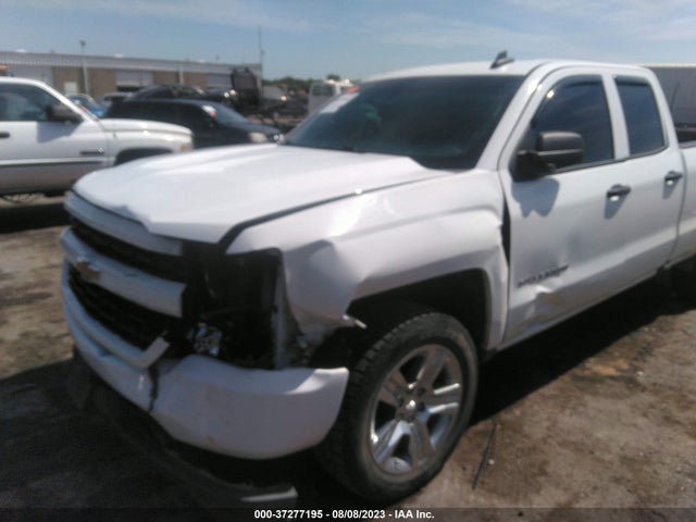 Chevrolet Silverado 1500 Custom 2018 1GCVKPEC2JZ201035 Image 6