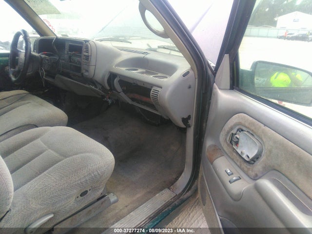 1995 CHEVROLET GMT-400 C1500 VIN: 2GCEC19K3S1149355