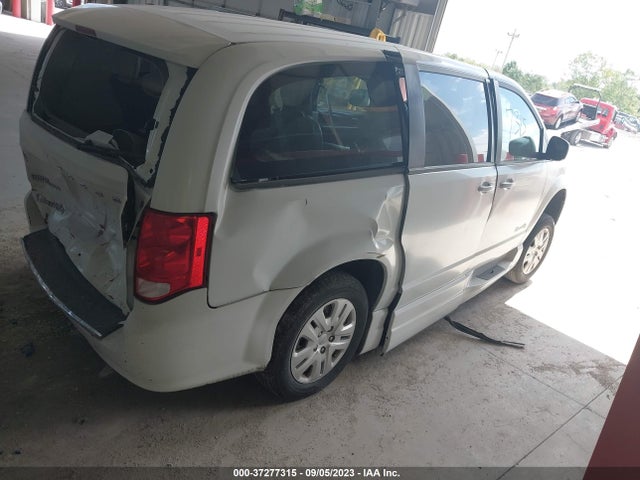 2C7WDGBG0JR363636 Dodge Grand Caravan Se