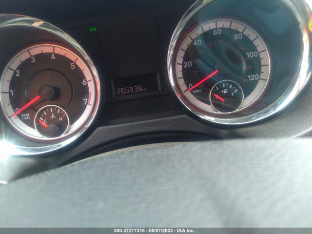 2C7WDGBG0JR363636 Dodge Grand Caravan Se