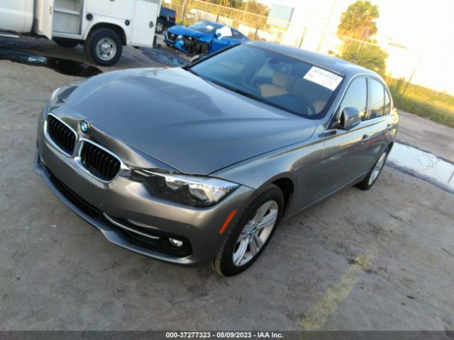 WBA8B9C38HK885987 BMW 3 Series 330i