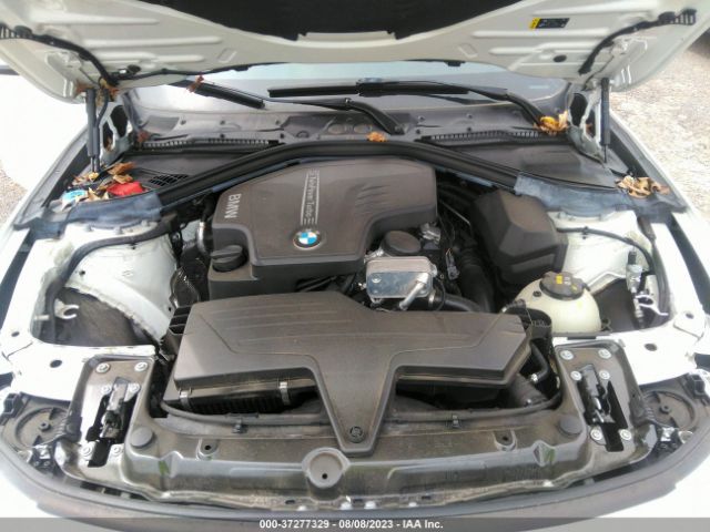 WBA8A9C39HK864763 BMW 3 Series 320i