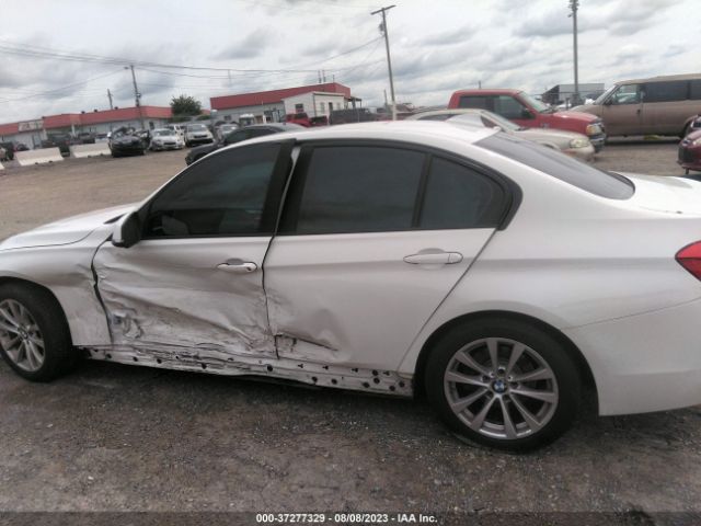 WBA8A9C39HK864763 BMW 3 Series 320i