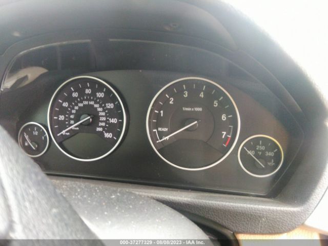 WBA8A9C39HK864763 BMW 3 Series 320i