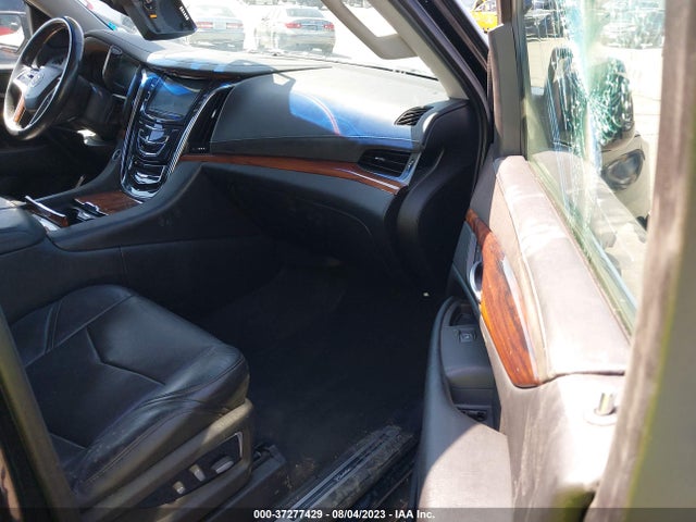 1GYS4CKJ1FR180088 Cadillac Escalade Premium