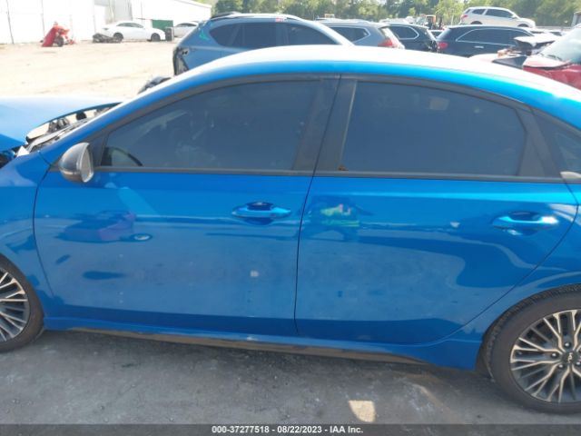 3KPF54ADXPE598944 KIA Forte Gt-line