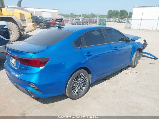 3KPF54ADXPE598944 KIA Forte Gt-line
