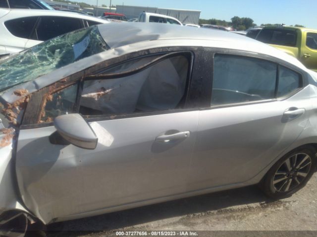 3N1CN8EV7ML829306 Nissan VERSA SV