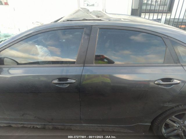 3KPF34AD1LE260994 KIA Forte Gt-line