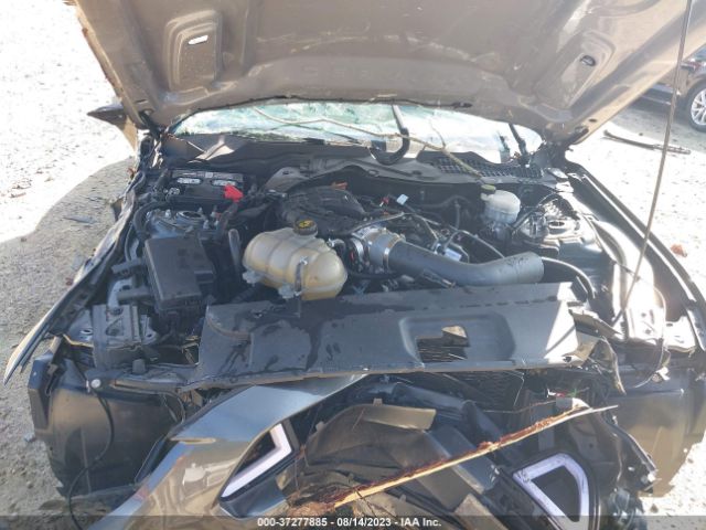 1FA6P8AM8H5202028 Ford Mustang V6