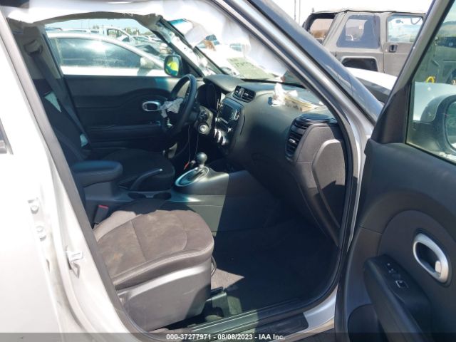 KNDJN2A26H7442124 KIA Soul Base
