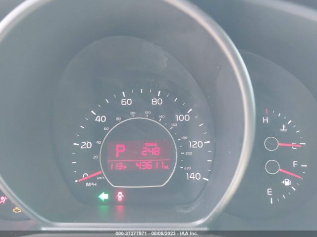 KNDJN2A26H7442124 KIA Soul Base