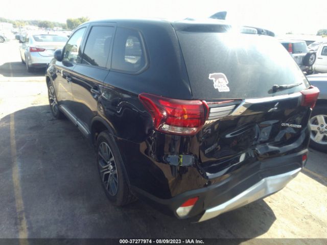JA4AZ2A31JZ008601 Mitsubishi Outlander Es