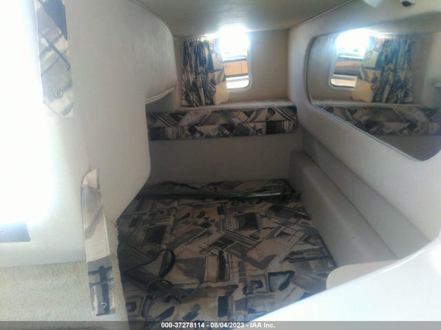 Auction sale of the 1997 Sea Ray Sundancer, vin: SERT2548F797, lot number: 37278114