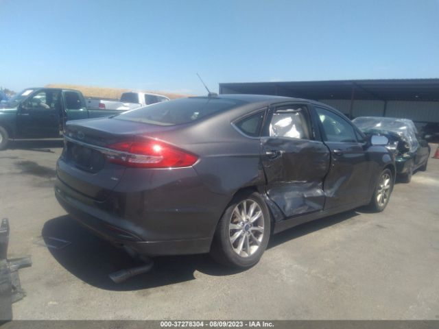 3FA6P0H70HR383267 Ford FUSION SE