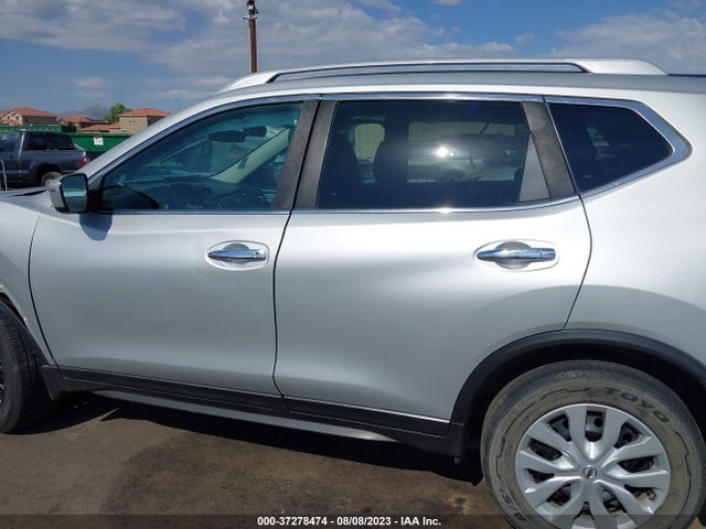 Nissan ROGUE S 2017 5N1AT2MM3HC733024 Image 14