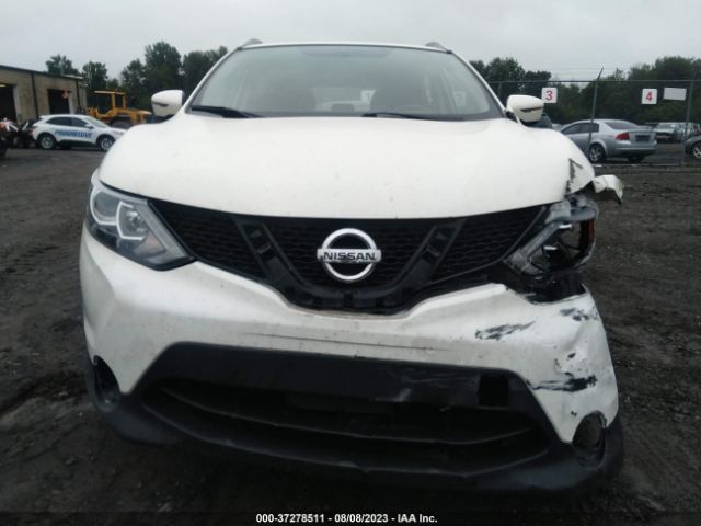 JN1BJ1CP6HW032158 Nissan Rogue Sport Sv