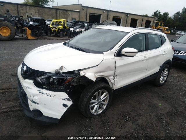 JN1BJ1CP6HW032158 Nissan Rogue Sport Sv