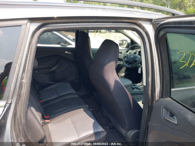 1FMCU9GD7JUA99422 Ford ESCAPE SE