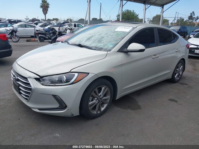 Hyundai Elantra Value Edition 2017 KMHD84LF9HU398715 Image 2